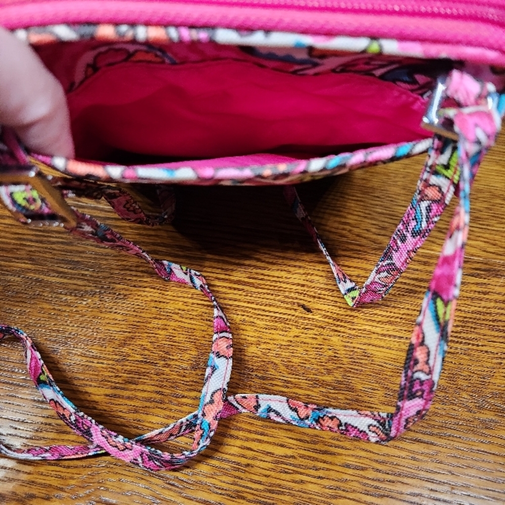 Vera Bradley Lighten Up Mini Hipster bag in the Sunburst Floral - Picture 4 of 9